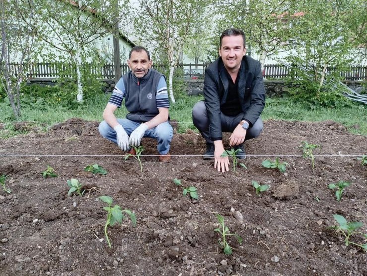 Selim’de Kurulan Seraya İlk Fide Dikildi