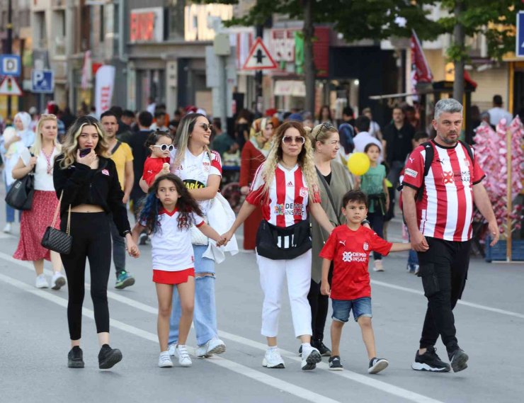Kupa Kutlamasına Sivasspor Tarafından Yoğun İlgi