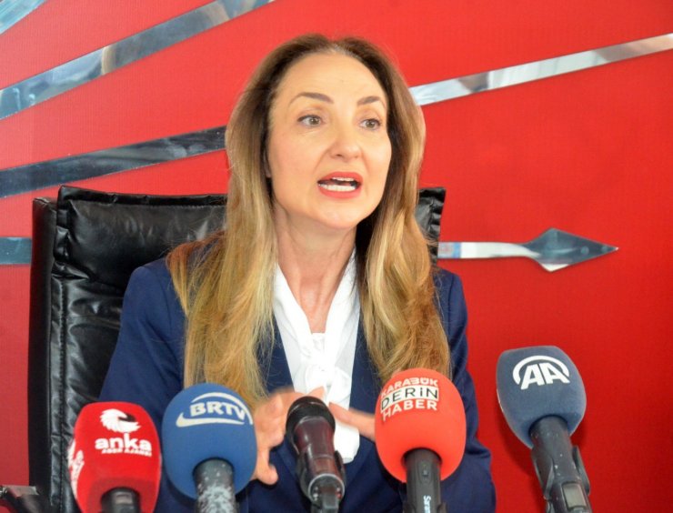 Chp’li Nazlıaka: “gönlümüzden Geçen Aday Kemal Kılıçdaroğlu’dur”