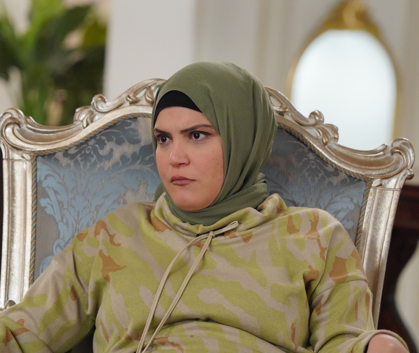 kizilcikserbetitv-1739375161-3566459804067285926-54292522884.jpg