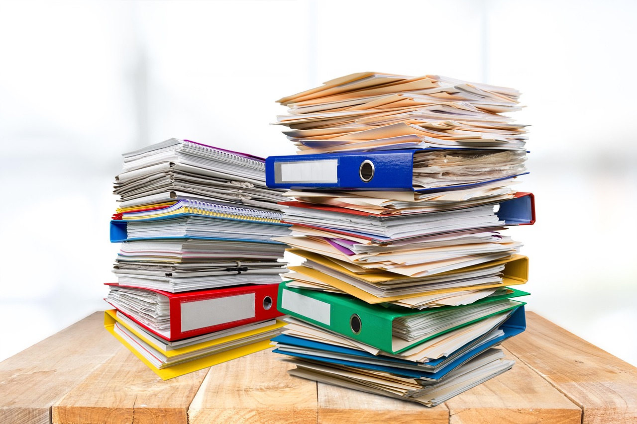 folders-7382940-1280.jpg