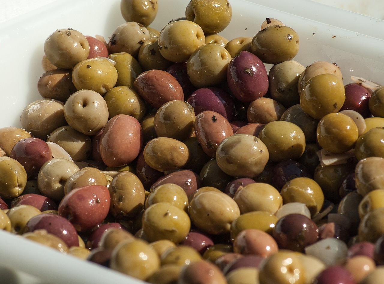 olives-1266665-1280.jpg