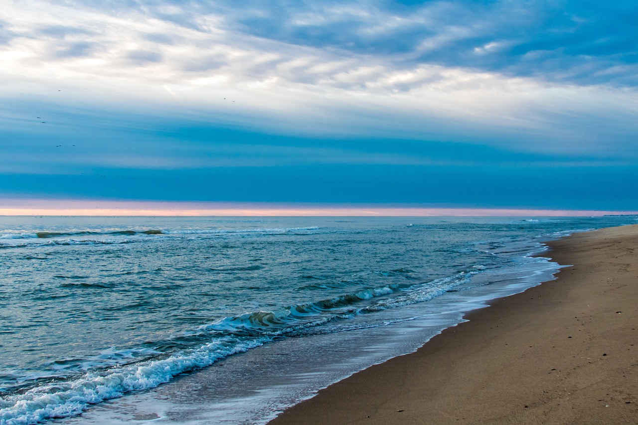 beach-5264739-1280.jpg