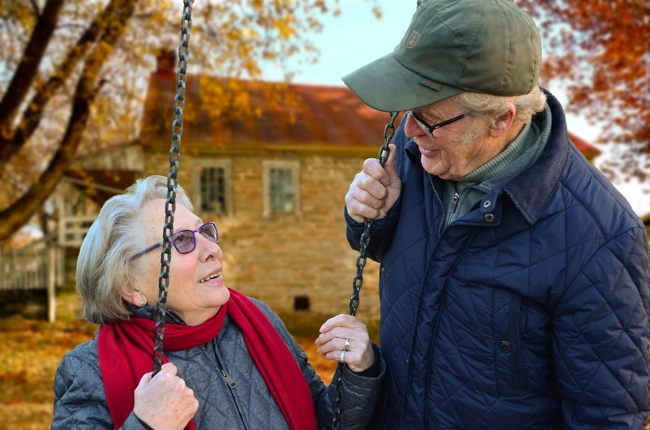 old-people-616718-1280.jpg
