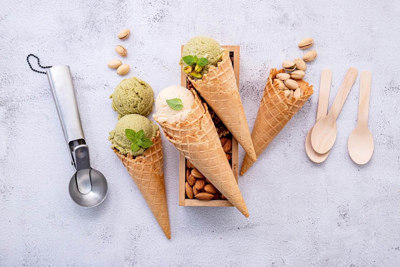 ice-cream-5928048-1280.jpg